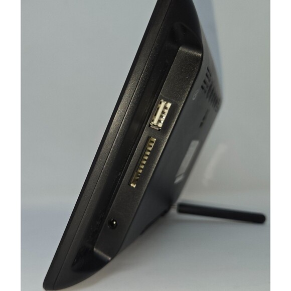 GPX 7" Digital Photo Frame TFT LCD Clock Calendar SD Card and USB with Box Guide - Picture 6 of 16